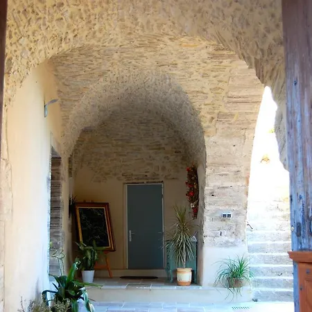Les Parfums Du Midi לינה וארוחת בוקר Saint-Victor-de-Malcap